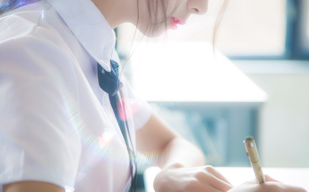 小学教育怎么省钱又高效？坚持这几招，既省钱还有效，普通家庭都能做到